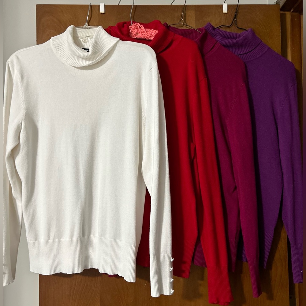 4 Cable and Gauge XL Sweaters in Ecru, Red, Plum and Purple